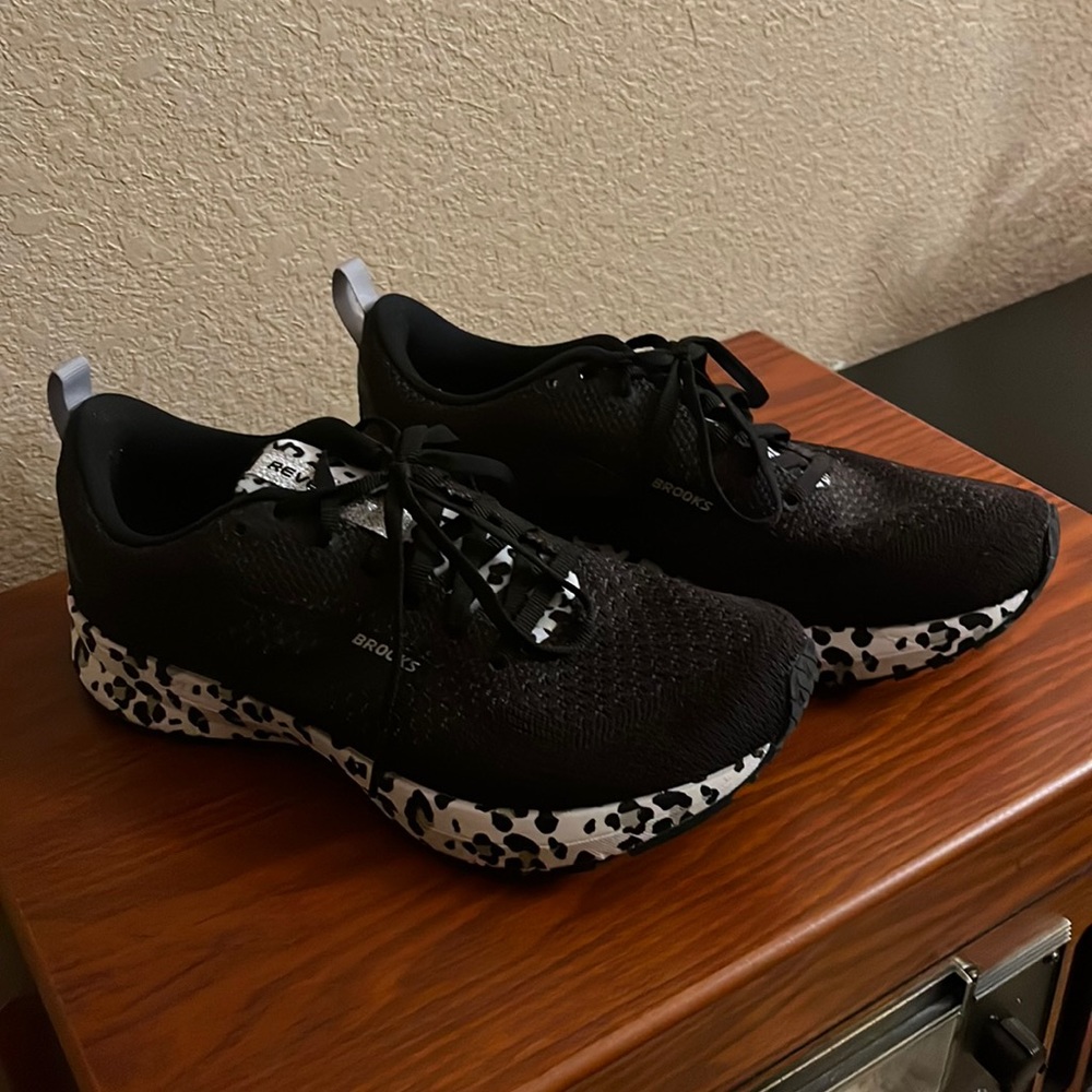 Brooks Leopard Revel Shoes